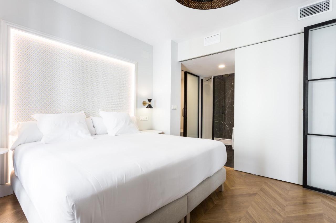 Eleven Real De La Carreteria, By Homing U Appartement Sevilla Buitenkant foto