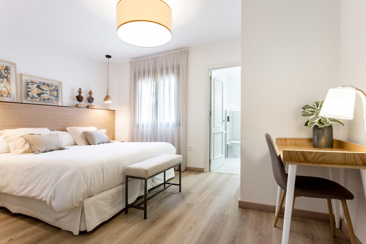 Eleven Real De La Carreteria, By Homing U Appartement Sevilla Buitenkant foto